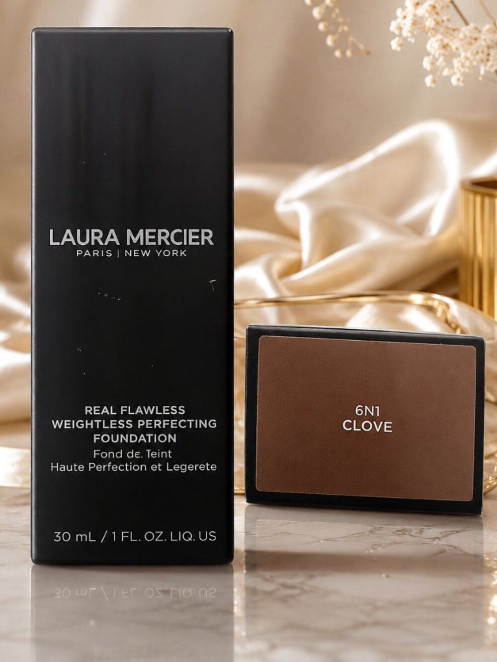 Laura Mercier Real Flawless Weightless Perfecting Foundation Makeup– Shade 6N1 C